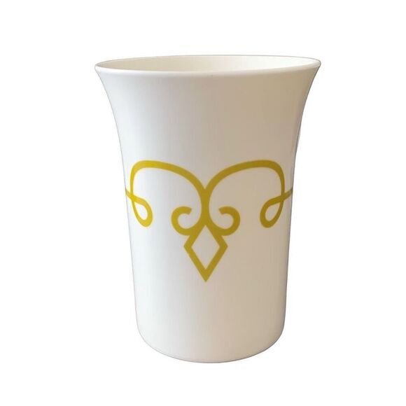 Pre Owned Starbucks 2014 Curves Gold Scroll Diamond Cup Coffee Tea Mug Unique - Picture 1 of 11